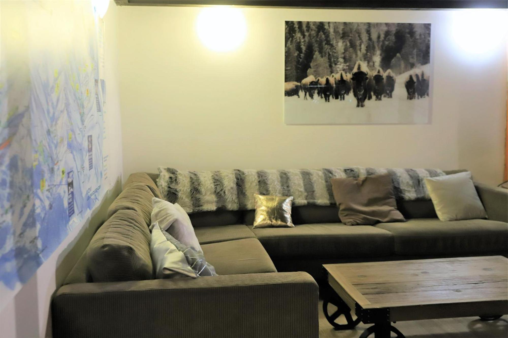 Sowell Residences Pierre Blanche แซ็ง-มาร์แต็ง-เดอ-แบลวีย์ ภายนอก รูปภาพ